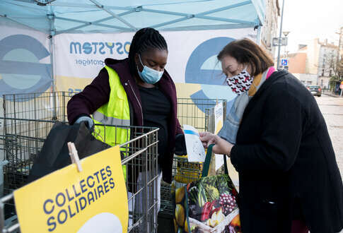 Collecte de déchets électriques à Malakoff © Séverine Fernandes