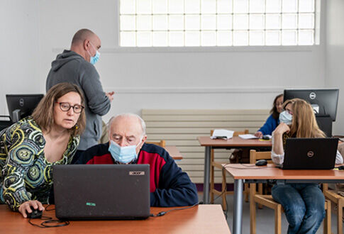 Atelier numérique à Valette © Ville de Malakoff-Severine Fernandes
