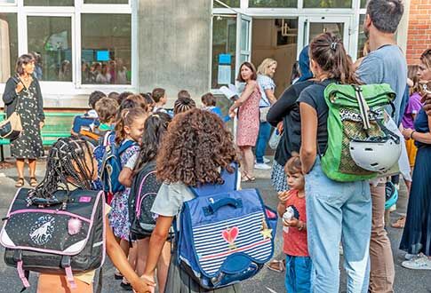 Cour d'école à Malakoff © Séverine Fernandes